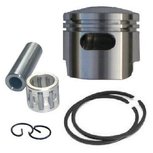 Zuigerkit met extra spoelpoort (Boosterpoort) voor de Bigborekits - 49cc - Boring 44mm - Pistonpen 12mm Zuigerkit met extra spoelpoort (Boosterpoort) voor de Bigborekits - 49cc - Boring 44mm - Pistonpen 12mm